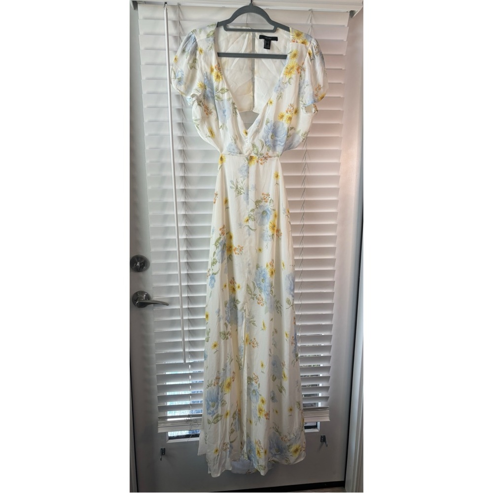 Forever 21 White Floral Maxi Dress